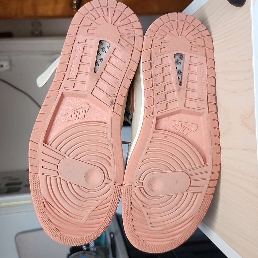 Air Jordan 1 Zoom CMFT 2 - Picture 8 of 8